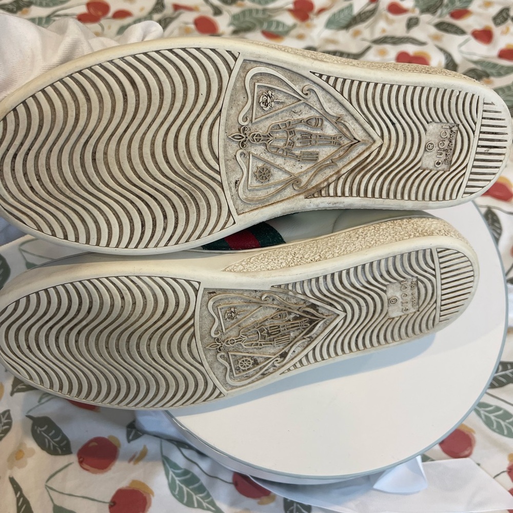 Gucci White Sneakers with Green and Red Stripes - Picture 5 of 6